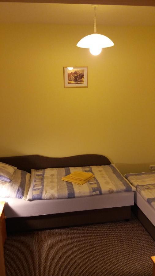 Molnar Apartman Heviz Exterior photo