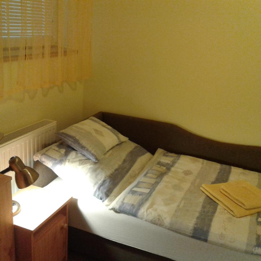 Molnar Apartman Heviz Exterior photo