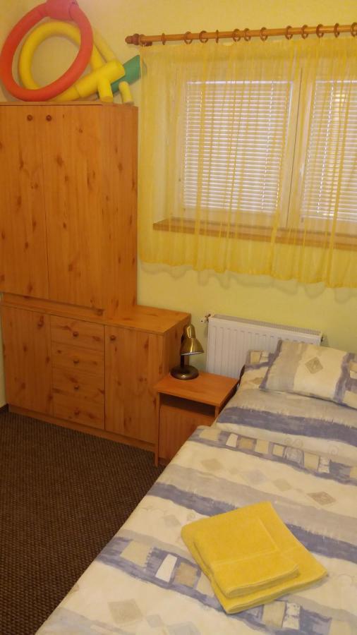 Molnar Apartman Heviz Exterior photo