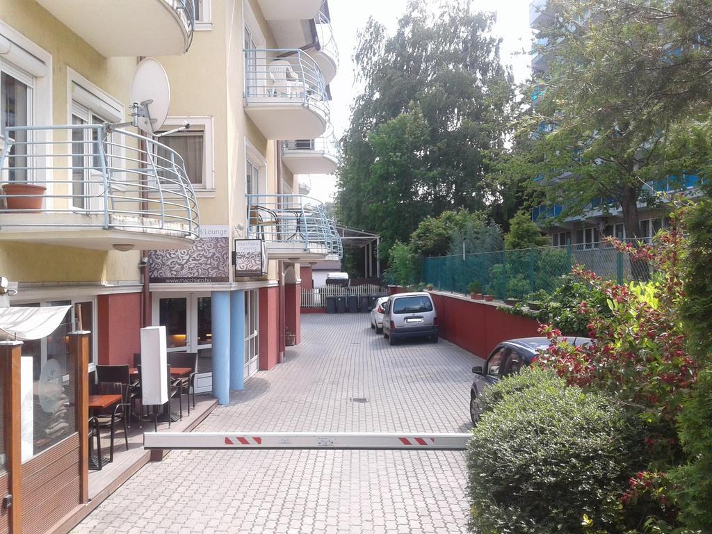 Molnar Apartman Heviz Exterior photo